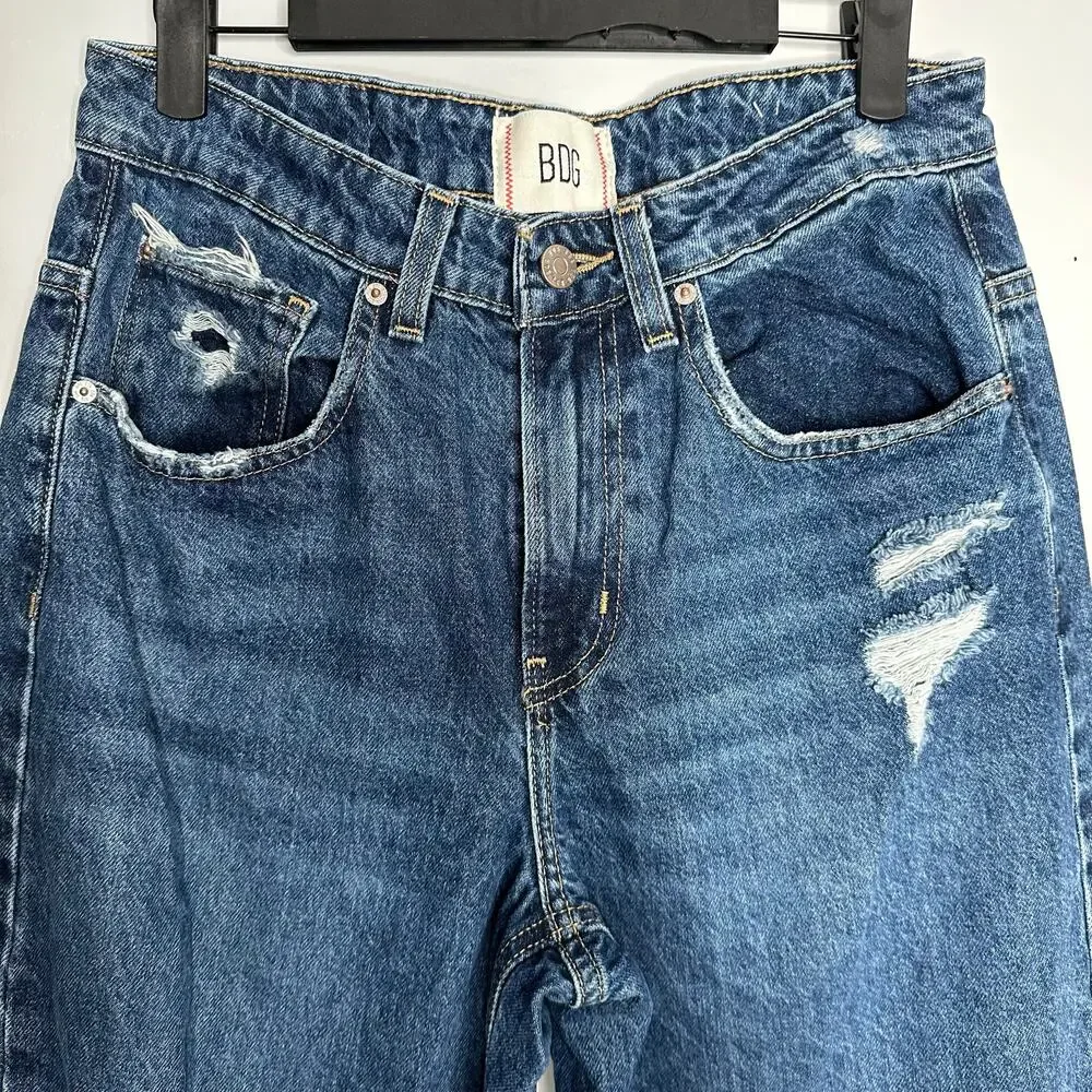BDG Tapered Baggy Jeans Womens 27 Blue EUC Distressed High Rise Cotton Denim - Picture 2 of 8